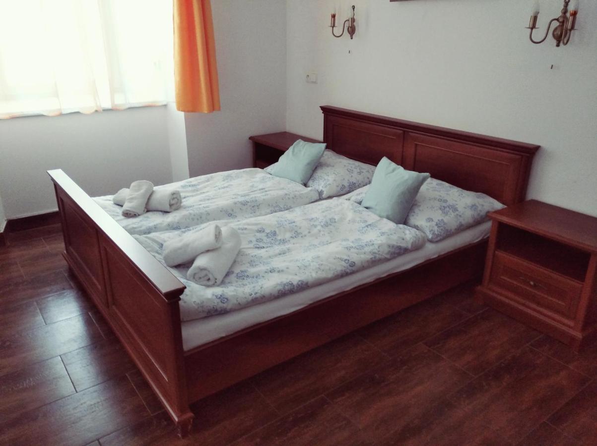 Appartamento Dvur U Kaplicky Žďár nad Sázavou Esterno foto